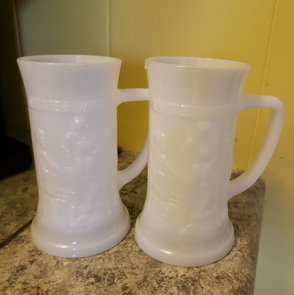   Set of 2 Federal Milk Glass Mugs – Steins - Picture 1 of 5
